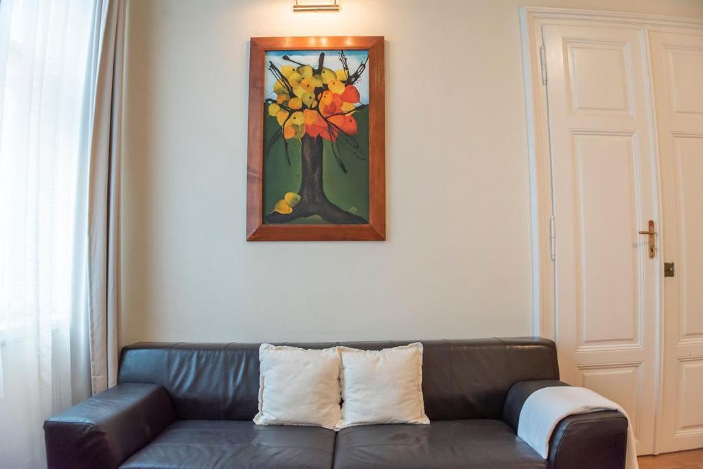 Velky Apartman Bratislava Eksteriør billede