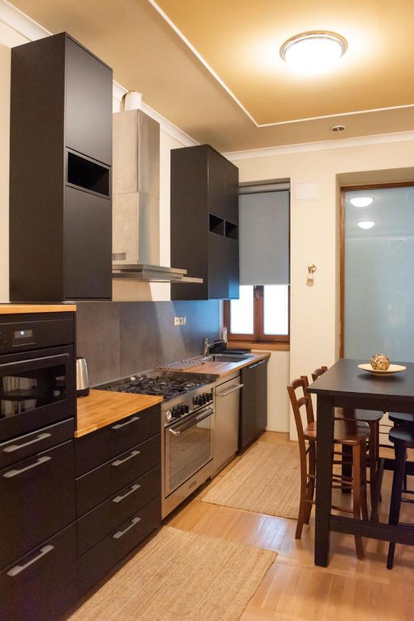 Velky Apartman Bratislava Eksteriør billede
