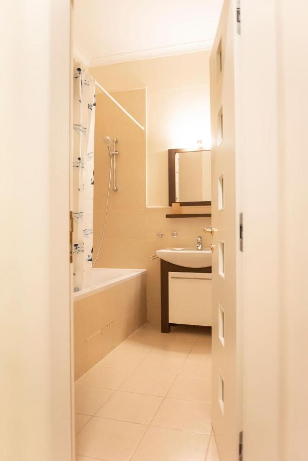 Velky Apartman Bratislava Eksteriør billede