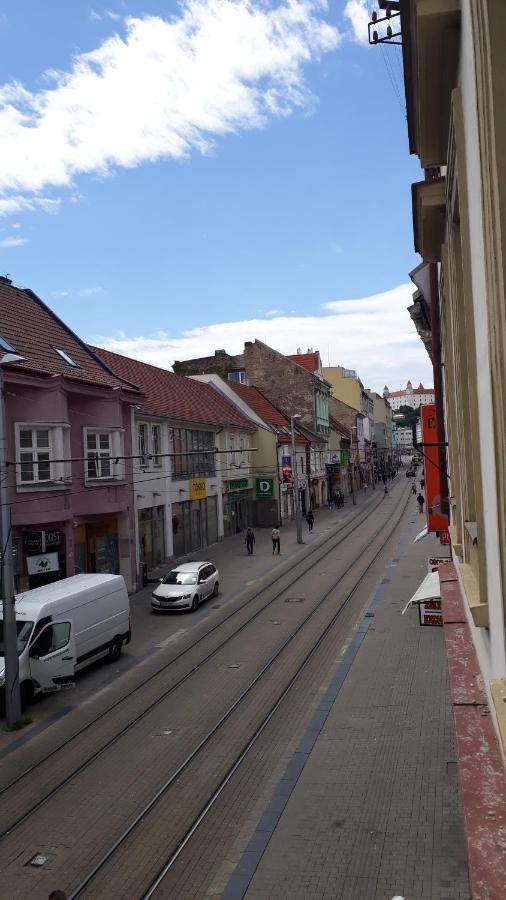 Velky Apartman Bratislava Eksteriør billede